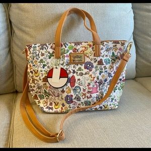 Rare 2017 Loungefly Pokemon 151 Tote Crossbody Handbag w/Heart Logo.  NWT.